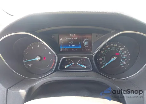 2012 Ford Focus Titanium z USA, uszkodzony, nr VIN 1FAHP3J21CL258049